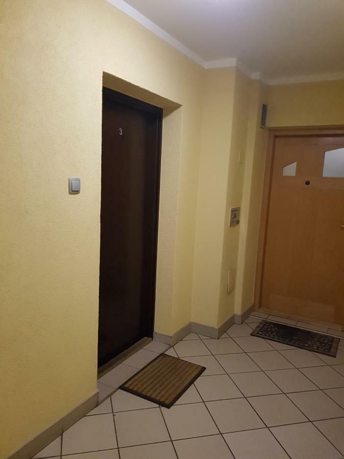 Pod Jasna Gora - Apartament 3 쳉스토호바 외부 사진